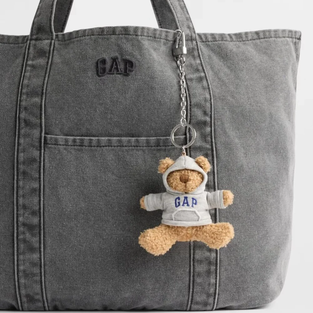 NWT GAP Brannan Bear Hoodie Keychain Charm Heather Grey Logo